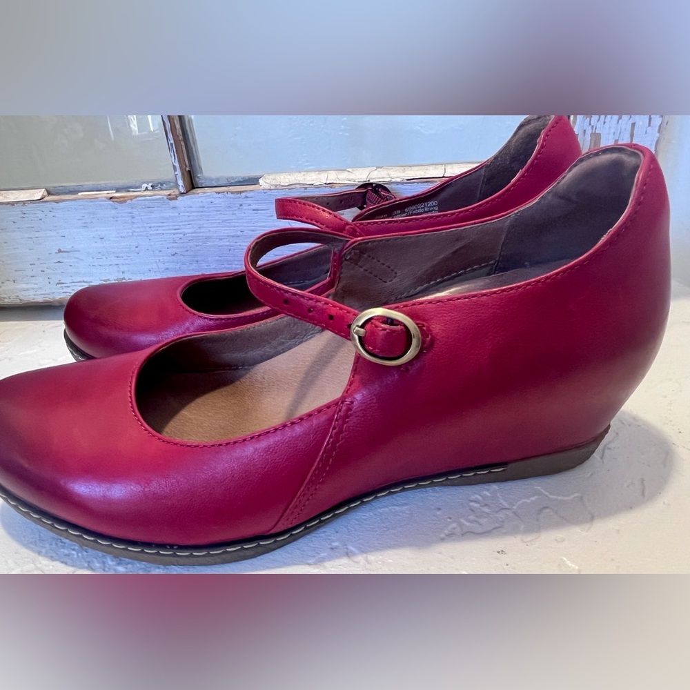 DANSKO MARYJANE WEDGES SIZE 38 RED - Picture 5 of 8